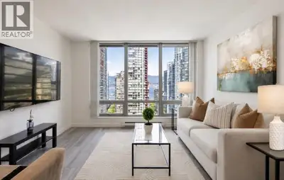 Available immediately! Welcome to The Residences on Georgia in Downtown Vancouver. This fully furnis...