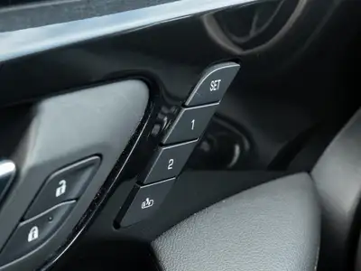 2023 Chevrolet Blazer Premier AWD | V6 | Panoramic Roof | Bos..., View more