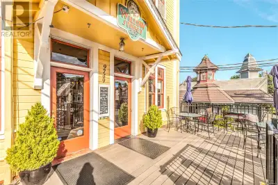Welcome to 9749 Willow St in the heart of Chemainus—a historic, mixed-use property offering 5,449sqf...
