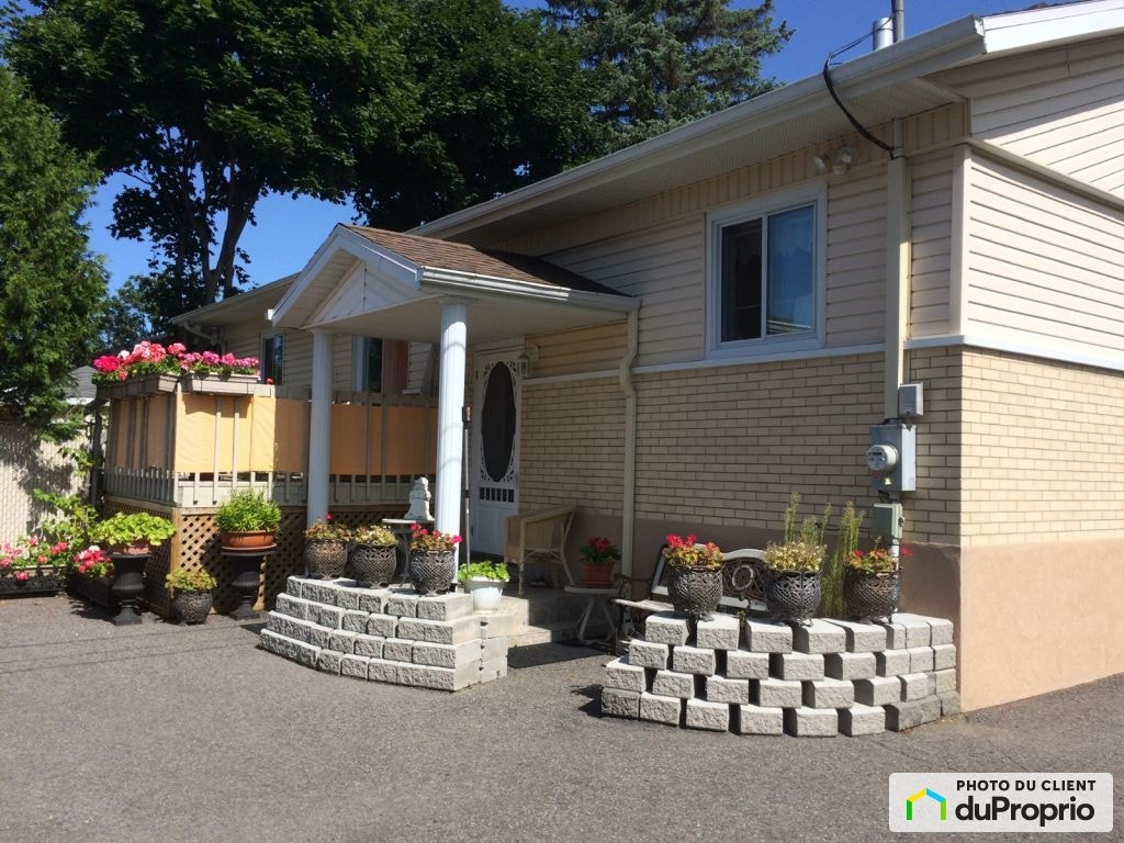 $585,000 - Bungalow for sale in Ste-Foy — photo 2