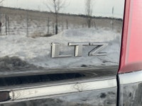 AMVIC Licensed Dealer Heated & Ventilated Front Seats | Heated Rear Seats | Premium Chevrolet Infota... (image 6)