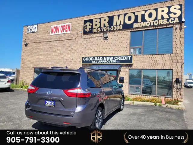 2018 Toyota Sienna LE | AWD | Power doors in Cars & Trucks in Mississauga / Peel Region - Image 7