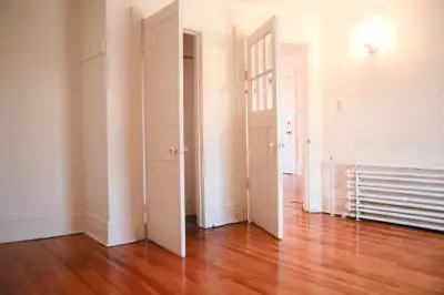 Cozy downtown apartment