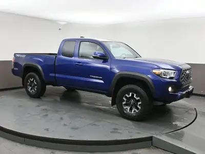 One owner 2023 Toyota Tacoma TRD Off Road comes equipped with heated seats, power driver seats, toyo...