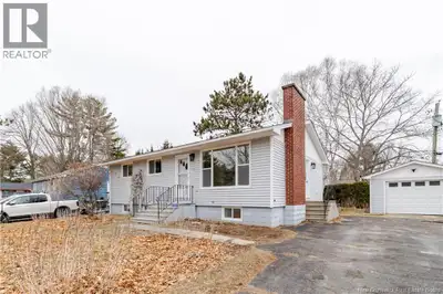 This beautifully updated bungalow is located on Frederictons Northside, directly across the street f...