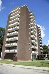 200 Park Street S, 2bdrm available Sept 1
