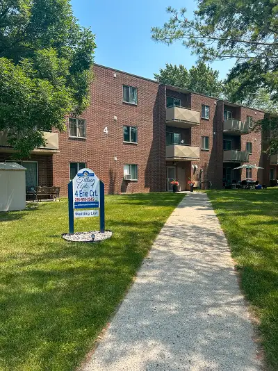 Tillson Court Apartments is your perfect retreat to the luxuries of small-town living, while still o...