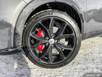This Dodge Hornet has a strong 1.3 Liter Turbo PHEV engine powering this Automatic transmission. Bla... (image 9)