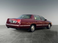 Thanks for viewing our House Of Cars Olympic Park inventory! AMVIC licensed dealer! House of Cars Ol... (image 6)