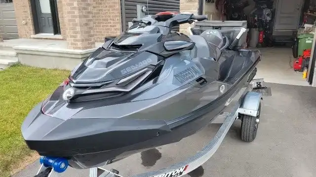 2022 SEADOO RXTX 300 (FINANCING AVAILABLE) in Personal Watercraft in Strathcona County - Image 5