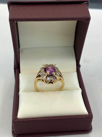 Gorgeous Vintage 14K Gold Ruby & Diamond Ring