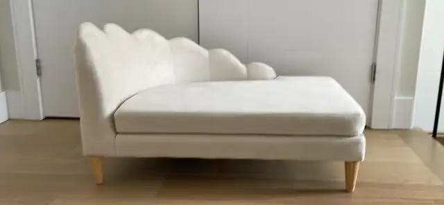 Cat / Dog / Pet Bed / Sofa in Other in City of Halifax - Image 2