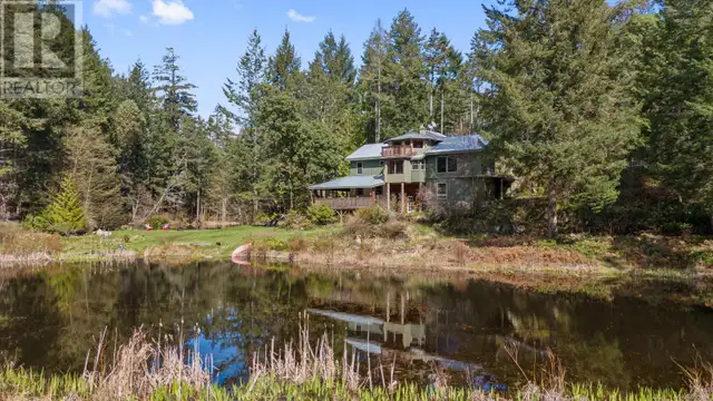 2 Welch Rd Lasqueti Island, British Columbia in Houses for Sale in Parksville / Qualicum Beach - Image 2