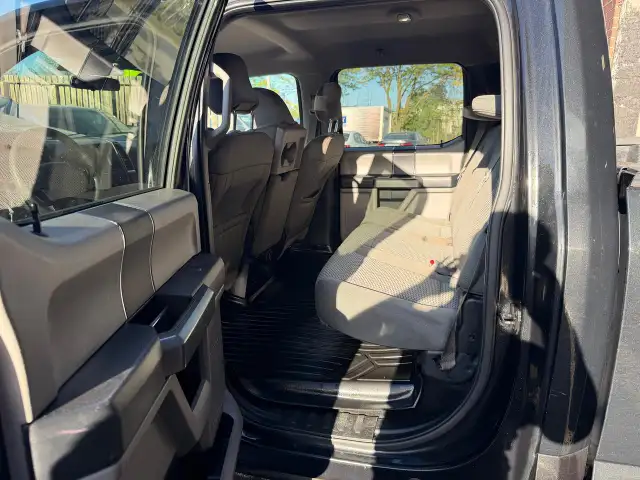 2015 Ford F-150 XLT 4X4 | NEW TIRES | 6 PASSENGER | Cars & Trucks ...