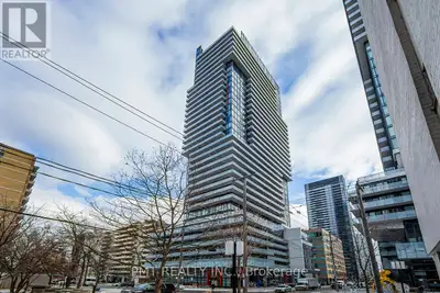 1311 - 185 ROEHAMPTON AVENUE Toronto (Mount Pleasant West), Onta