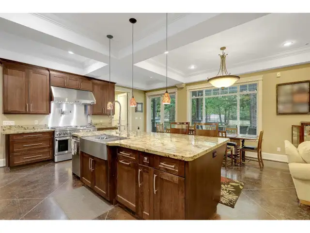 2831 184 STREET Surrey, British Columbia in Houses for Sale in Delta/Surrey/Langley - Image 18