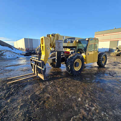 2007 Caterpillar TL1055 Telehandler 4700 Hours Quick Attach Forks Auxiliary Hydraulics Enclosed Cab...