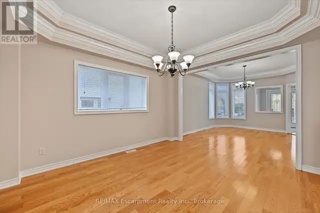 2365 HERTFORDSHIRE WAY Oakville (JC Joshua Creek), Ontario in Houses for Sale in Oakville / Halton Region - Image 8