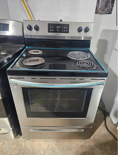 FRIGIDAIRE 30" STAINLESS STEEL ELECTRIC COIL TOP STOVE OVEN, View more