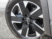 This Nissan Kicks has a trusty Regular Unleaded I-4 2.0 L/122 engine powering this Variable transmis... (image 7)