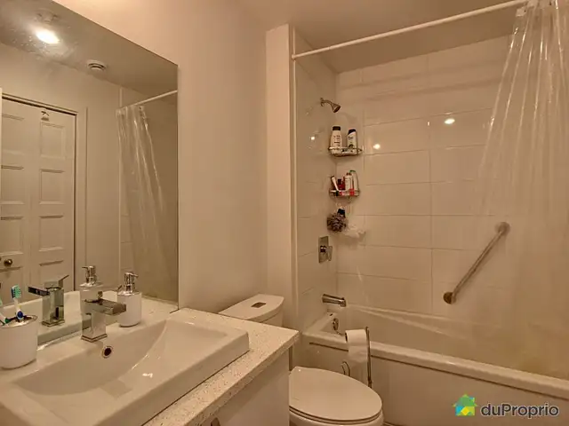 $385,000 - Condominium in Ville-Marie (downtown, old Mtl) in Condos for Sale in City of Montréal - Image 6
