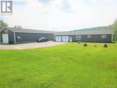 Welcome to this one-of-a-kind brand brand-new, built property! This 8,674 sq.m. lot with panoramic m...