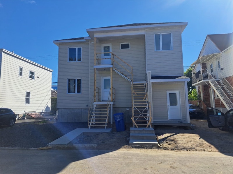 Superbe 4 1/2, Beauport, Construction Neuve Libre WIFI Locations