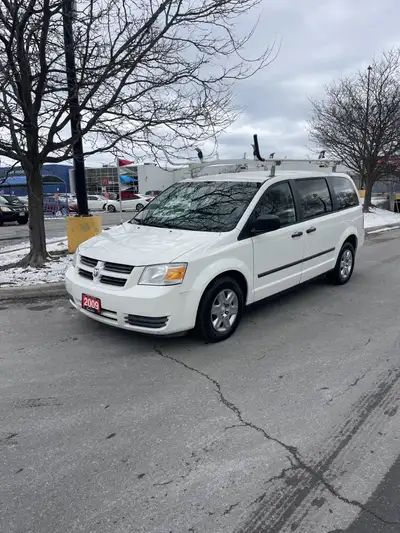 ATTENTION CONTRACTORS!!CARGO!!CARGO!!ONLY 167,000 KMS!!UNBREAKABLE 3.3L V6!!AUTOMATIC!!TILT AND CRUI...