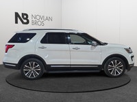 Sunroof, Heated Seats, Navigation, Power Trunk, Reverse Sense System! Check out our great inventory... (image 6)