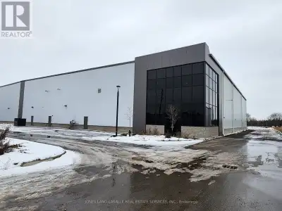 181 Garden Avenue offers a rare 5,000 sq. ft. A-class industrial unit featuring ample clear height,...