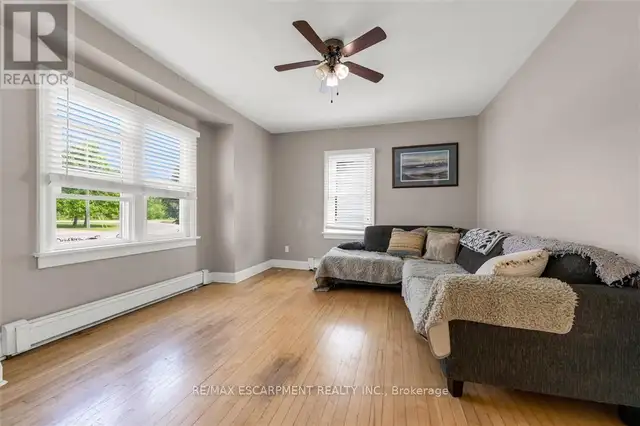 197 RIVERSIDE DRIVE Welland (Lincoln/Crowland), Ontario62863752948098122