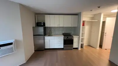 Affordable and bright bachelor apartment located in the heart of Hintonburg, one of Ottawa’s most de...