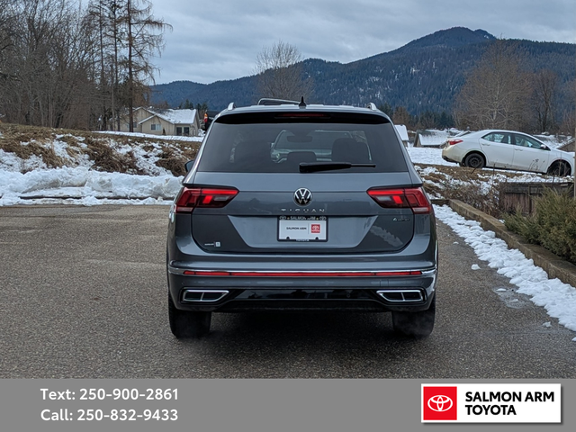 2022 Volkswagen Tiguan Highline R-Line Highline R-Line 4dr AW... in Cars & Trucks in Kamloops - Image 6