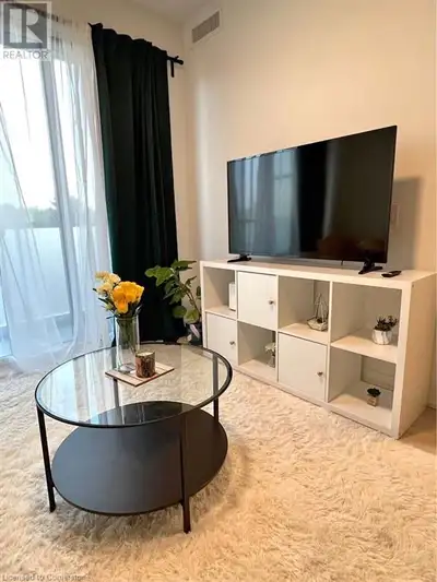 415 MAIN Street W Unit# 305 Hamilton, Ontario