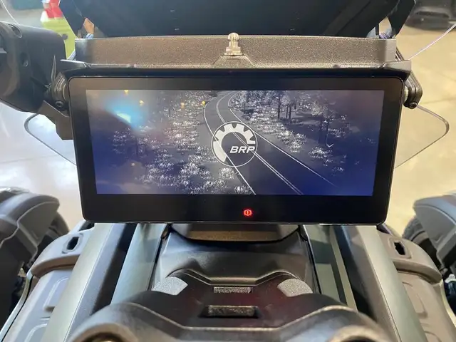 2025 Can-Am Canyon Redrock Edition in Street, Cruisers & Choppers in Kitchener / Waterloo - Image 14