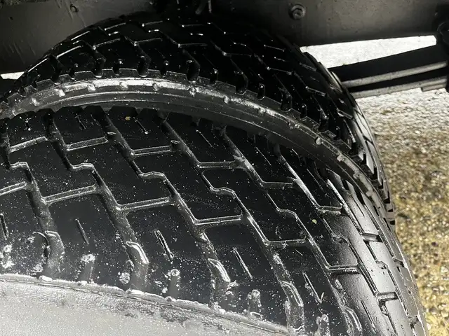 2005 Morgan Olson Workhorse 14 Foot Step Van with Shelving in Heavy Trucks in City of Montréal - Image 55