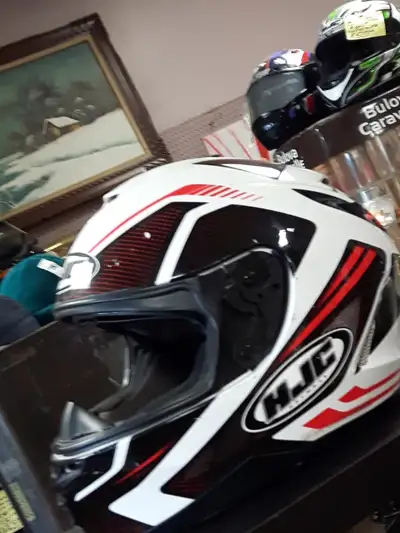 Get the facebook fan discount!!!!!!!!!!!!!!! better hurry,Let s make helmets great again sale, these...