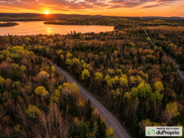 $209,500 - Residential Lot for sale in Magog — photo 1