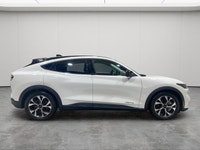 ADAPTIVE CRUISE CONTROL, BLIND SPOT MONITOR, AERIAL VIEW DISPLAY SYSTEM, LANE DEPARTURE WARNING, NAV... (image 8)