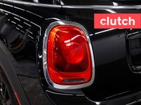 Front Heated Seats, Folding Rear Seats, Speed-Sensitive Volume and more! Clutch is the largest onlin... (image 9)