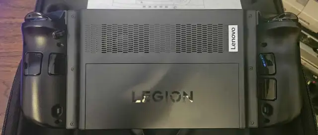 Lenovo Legion Go [1TB/Z1 Extreme] in iPads & Tablets in Markham / York Region - Image 4