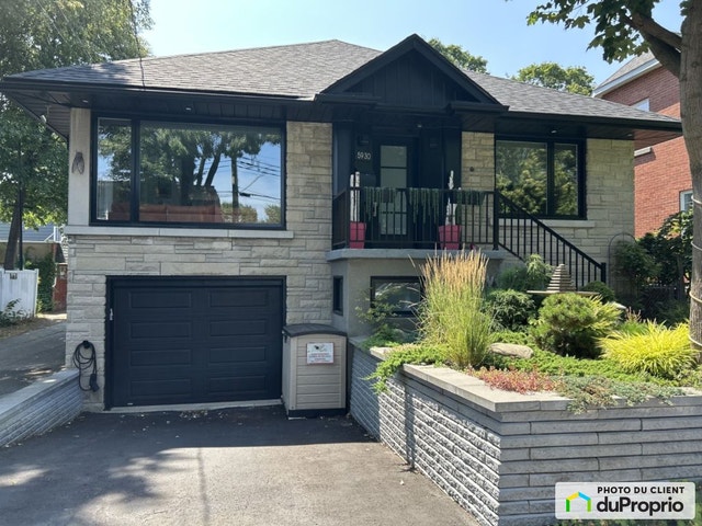 36e avenue — photo 1