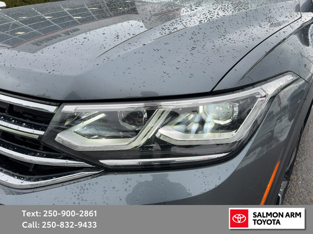 2022 Volkswagen Tiguan Highline R-Line Highline R-Line 4dr AW... in Cars & Trucks in Kamloops - Image 9