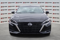 Command the road with confidence and comfort in this 2025 Nissan Altima Platinum, featuring intellig... (image 8)