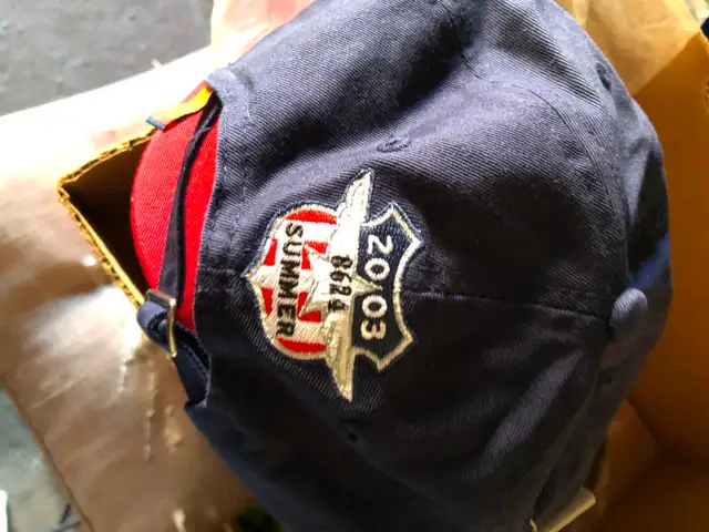Taylormade golf hats. in Golf in Ottawa - Image 7