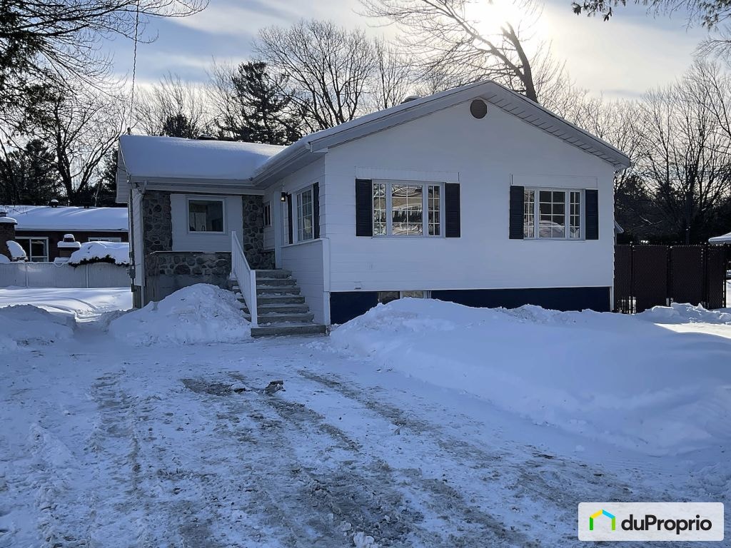 $514,200 - Bungalow for sale in Mascouche — photo 1