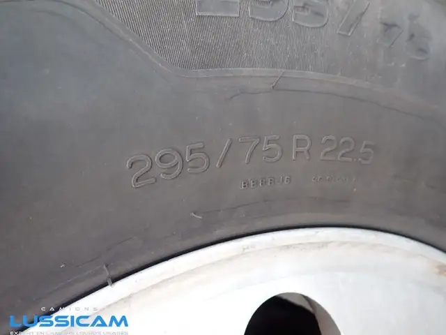 2020 Kenworth T680 in Heavy Equipment in Longueuil / South Shore - Image 44