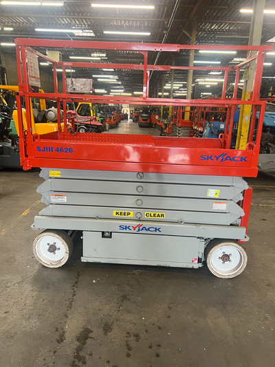 Skyjack 4626 comes with new battery, safety and warranty Call/Text Peter at 416-894-5313 or email sa...