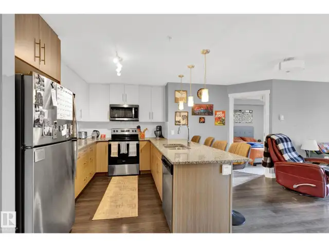 #305 3670 139 AV NW Edmonton, Alberta in Condos for Sale in Edmonton - Image 6