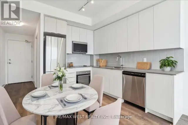 2406 - 297 OAK WALK DRIVE Oakville (RO River Oaks), Ontario63006662854275123